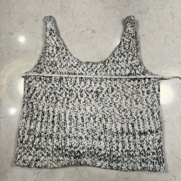 Bella Luxx Cropped Marled Knit Tank Top Black White Women's Small Minimalist - Picture 8 of 12